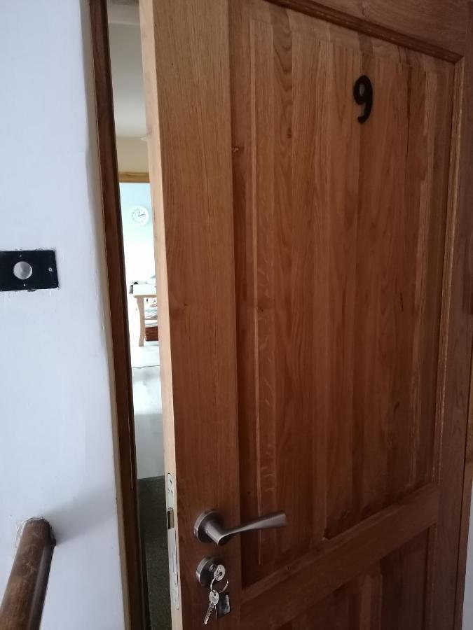 Parka Apartamenti คูลดีกา ภายนอก รูปภาพ